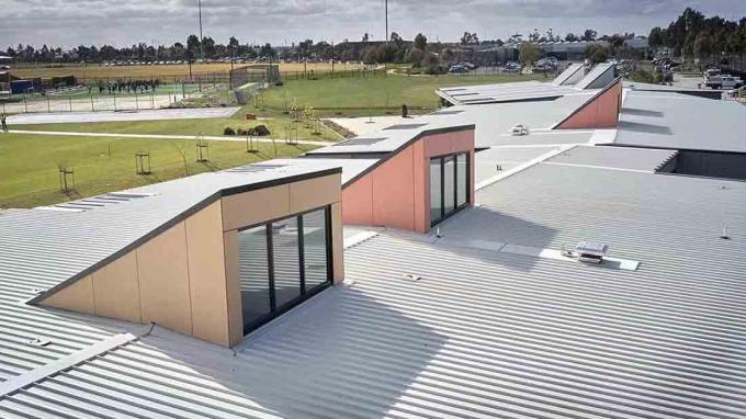 PVDF涂層鋁板用于屋頂